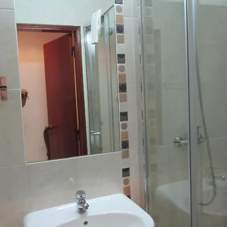 Gasthof Bela Vista - *